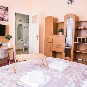  Apartman Tiare 1